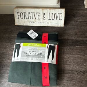 EDDIE BAUER WOMANS 2 PACK JOGGERS NEW SIZE (M)